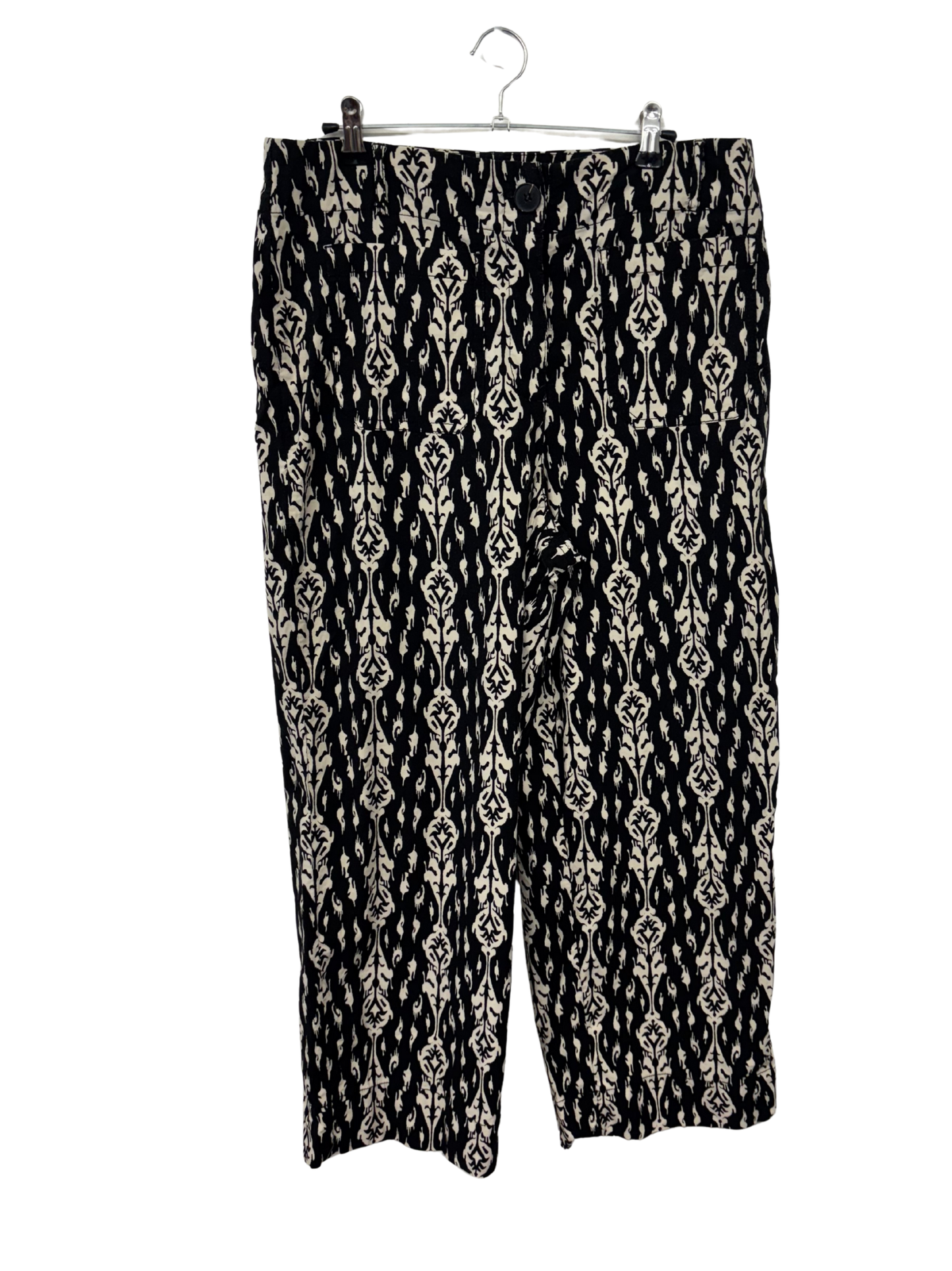 Black & Beige Pattern Highwaisted Wide Leg Cut-off Pants