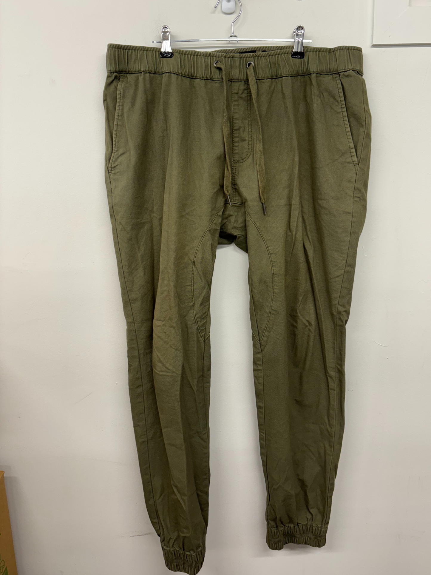 Green Mid Rise Straight Leg Pants with Elastic Ankles