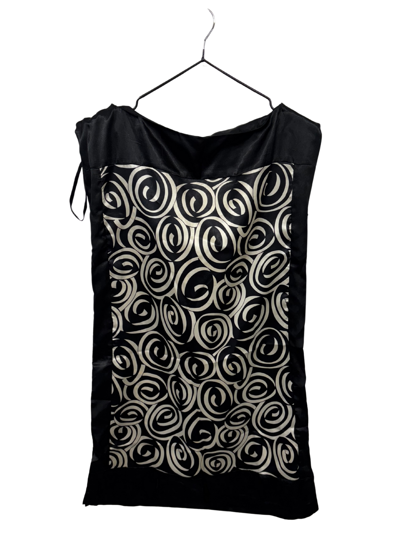 Black & Beige Swirl Print Sleeveless Dress