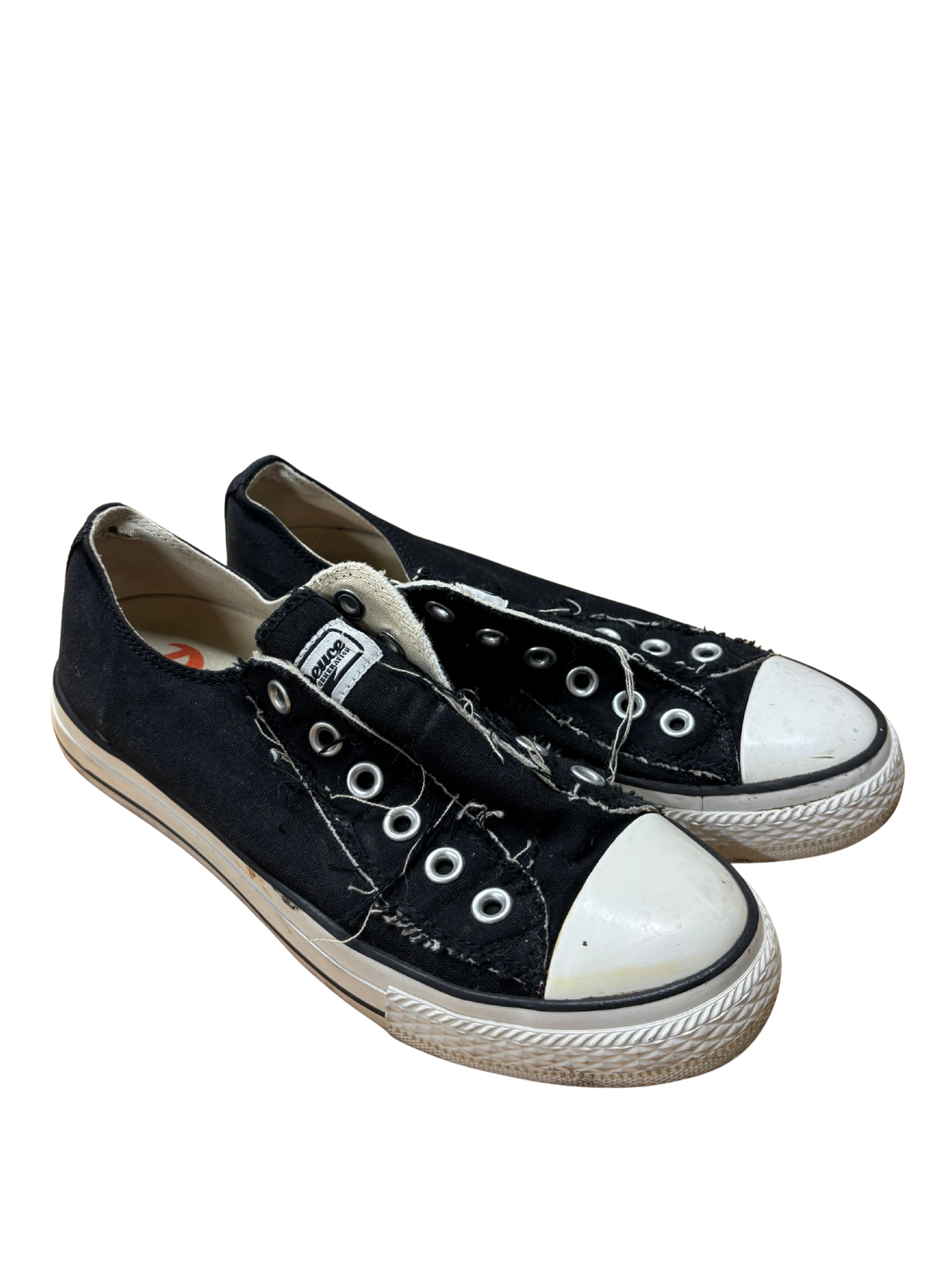 Black & White Raw Lace-less Sneakers
