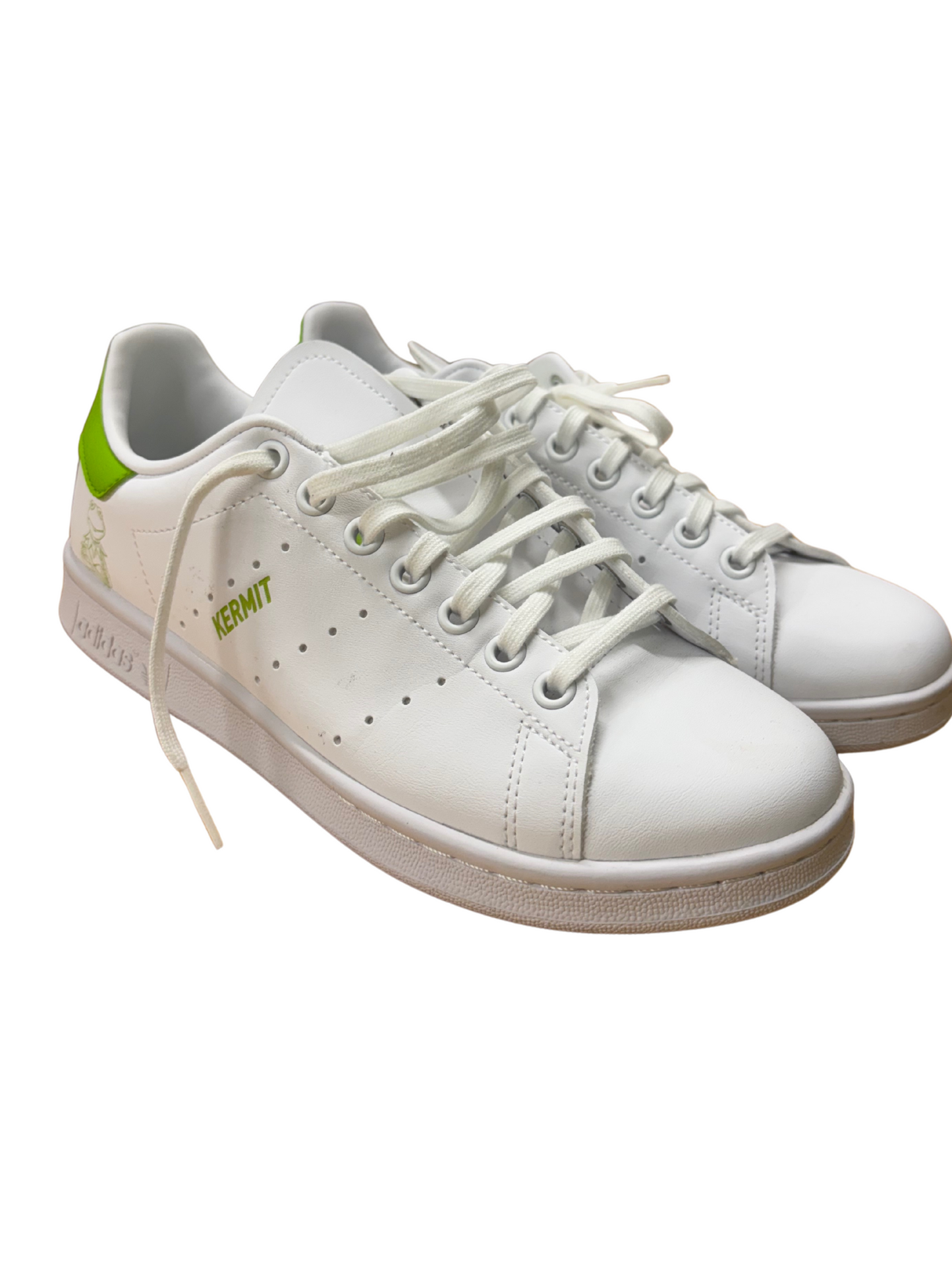 White & Green Lowcut Sneakers