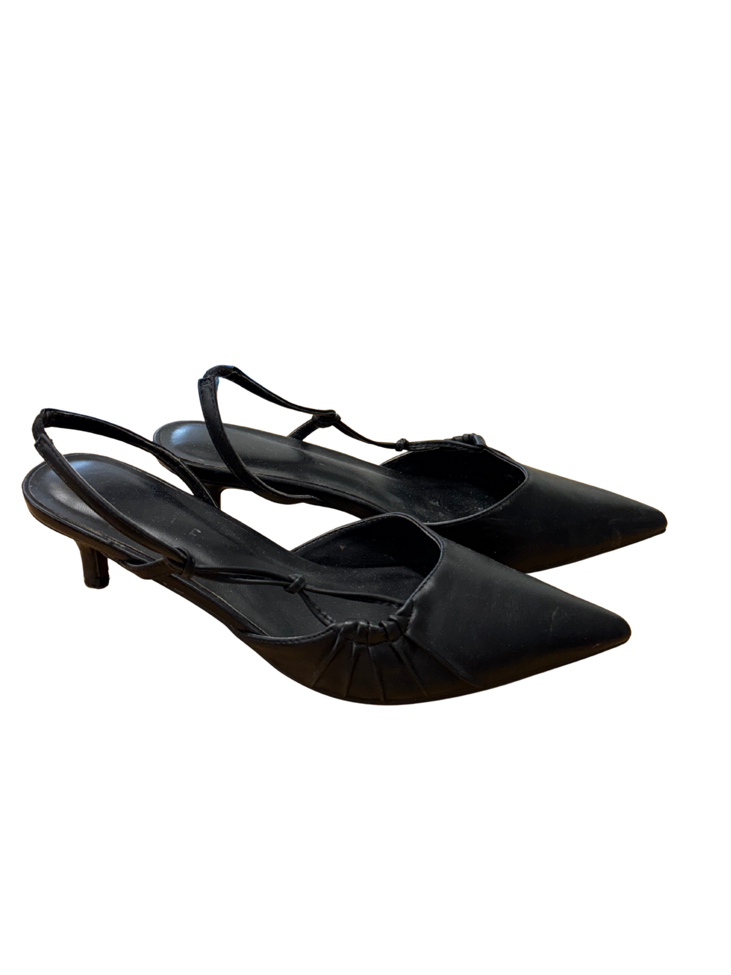 Black Pointy Toe Kitten Heel