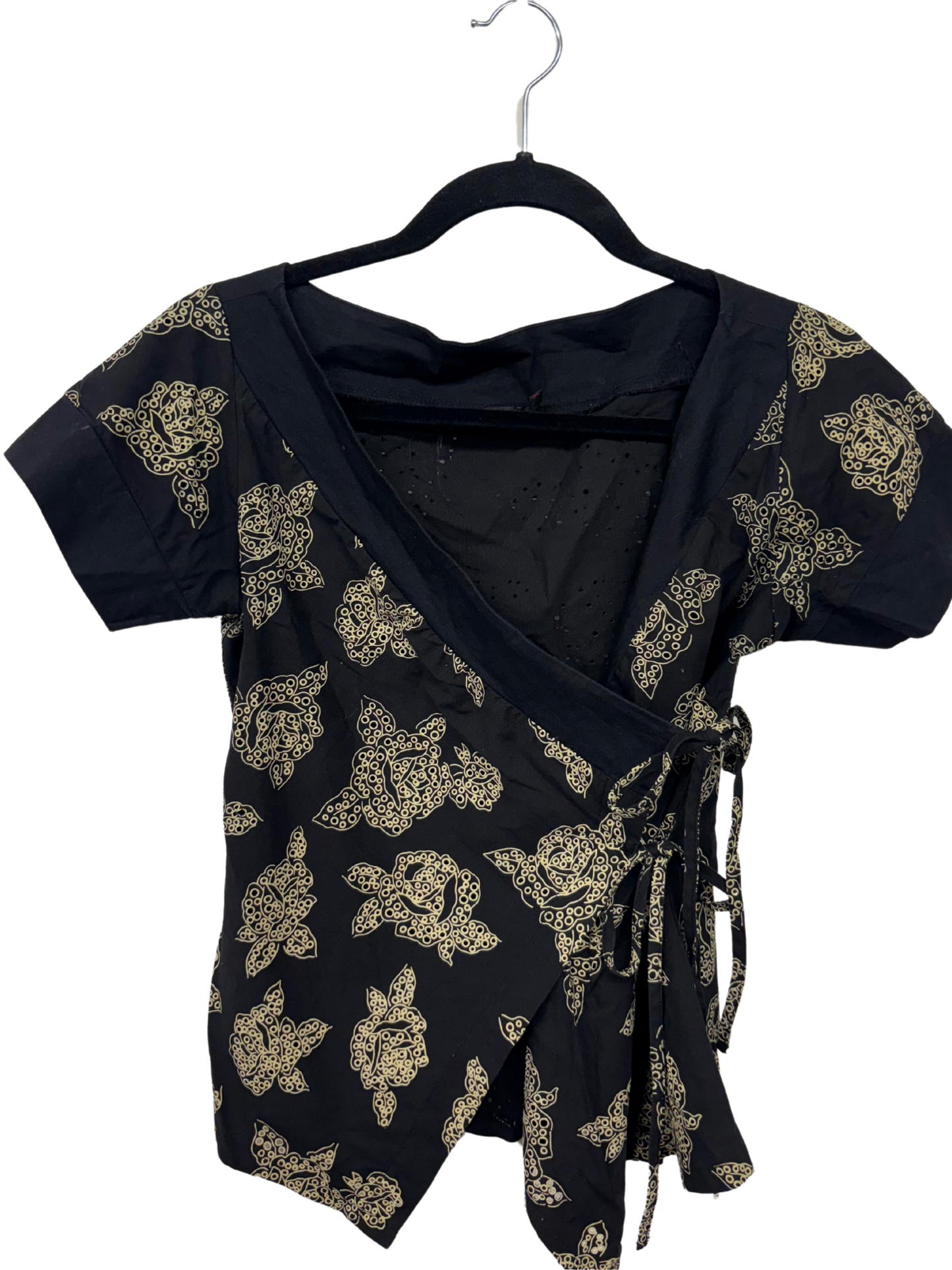 90s Black & Cream Short Sleeve Tie Front Top