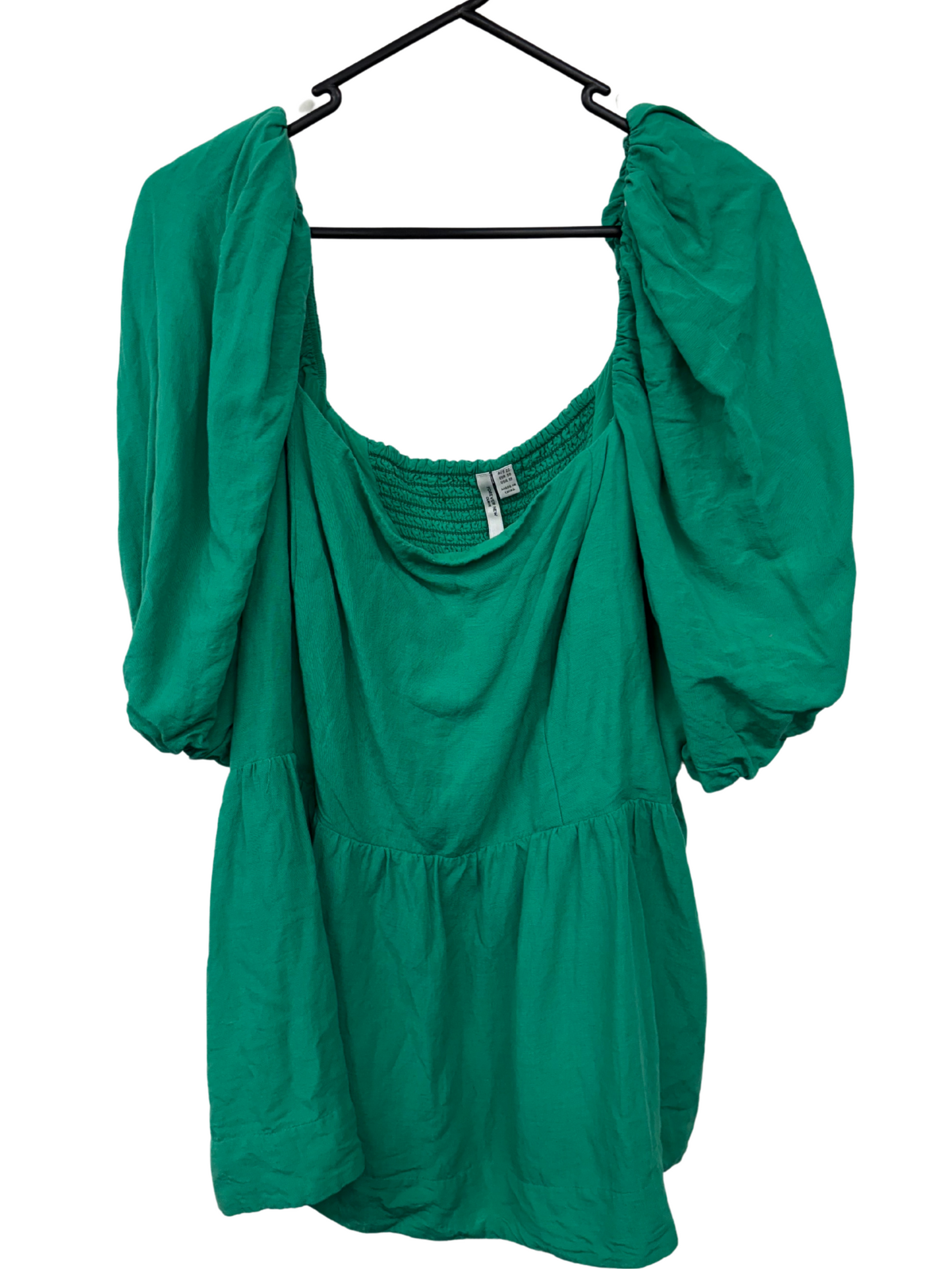 Green Short Puffy Sleeve Top