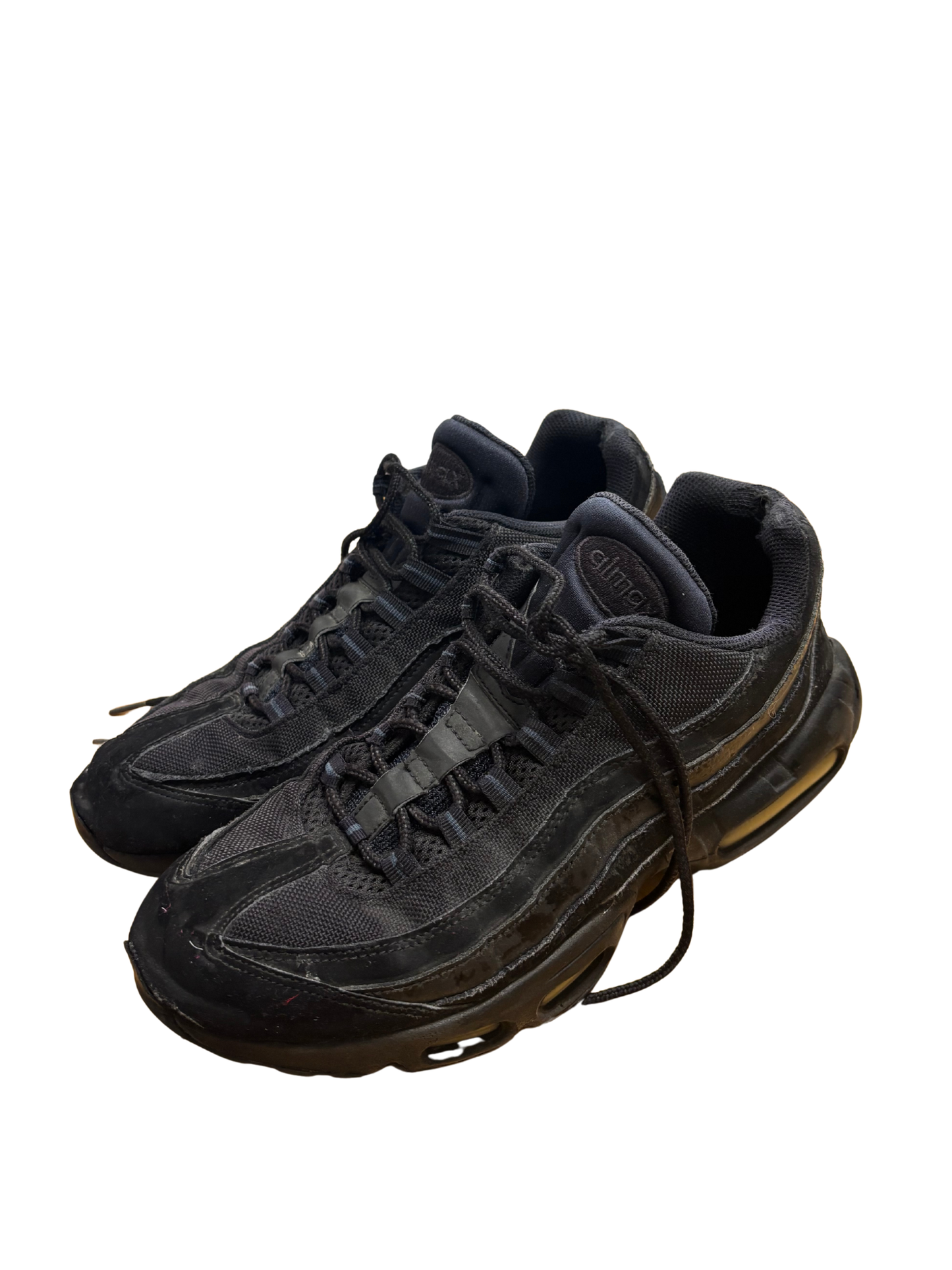 Black Sneakers in 'Airmax' Style