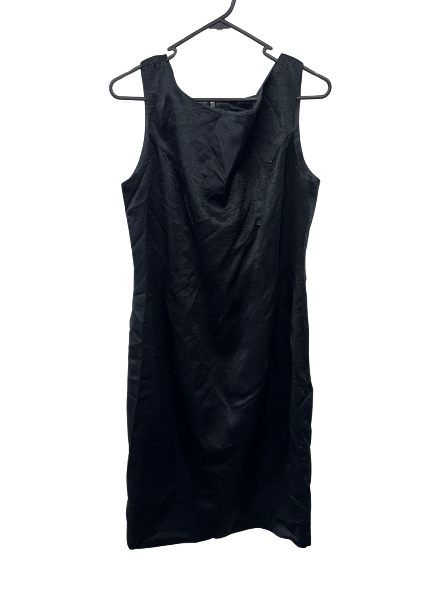 Vintage Black Sleeveless Under Knee Length Dress