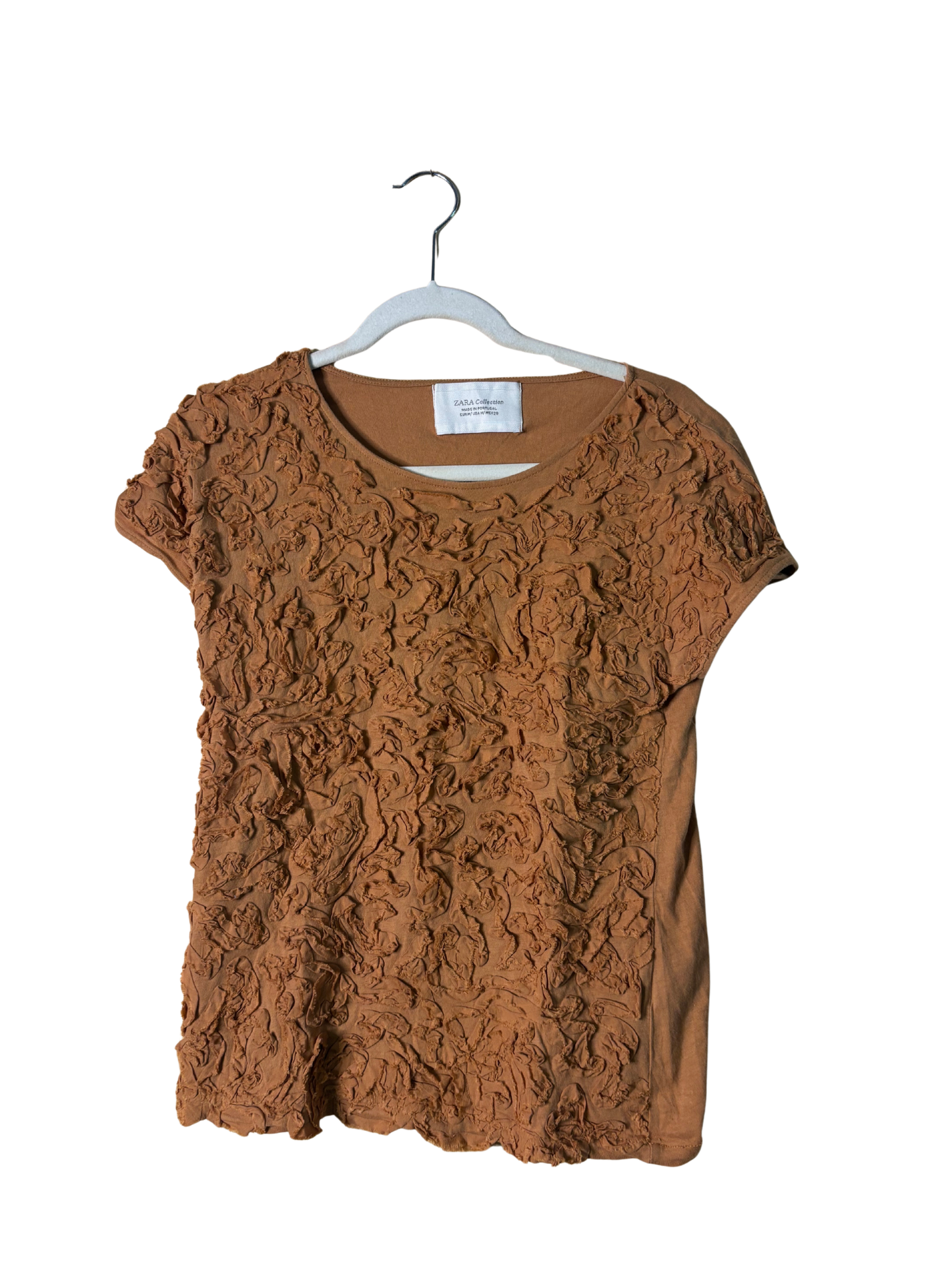 Dark Yellow/Orange Short Sleeve T Shirt with Applique