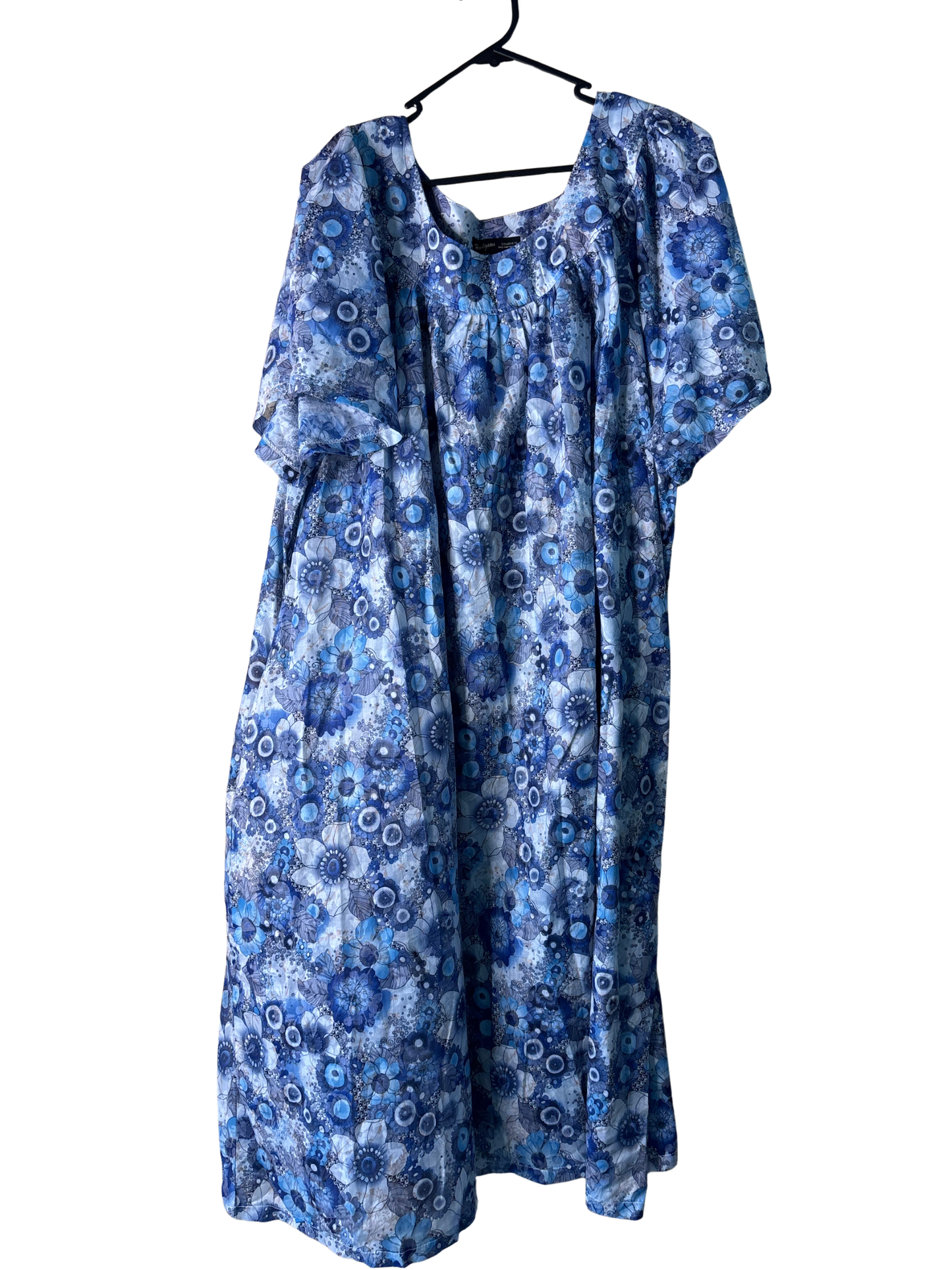 Vintage Blue & White Floral Print Short Sleeve Midi Dress