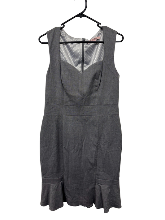 Grey Sleeveless Knee Length Dress