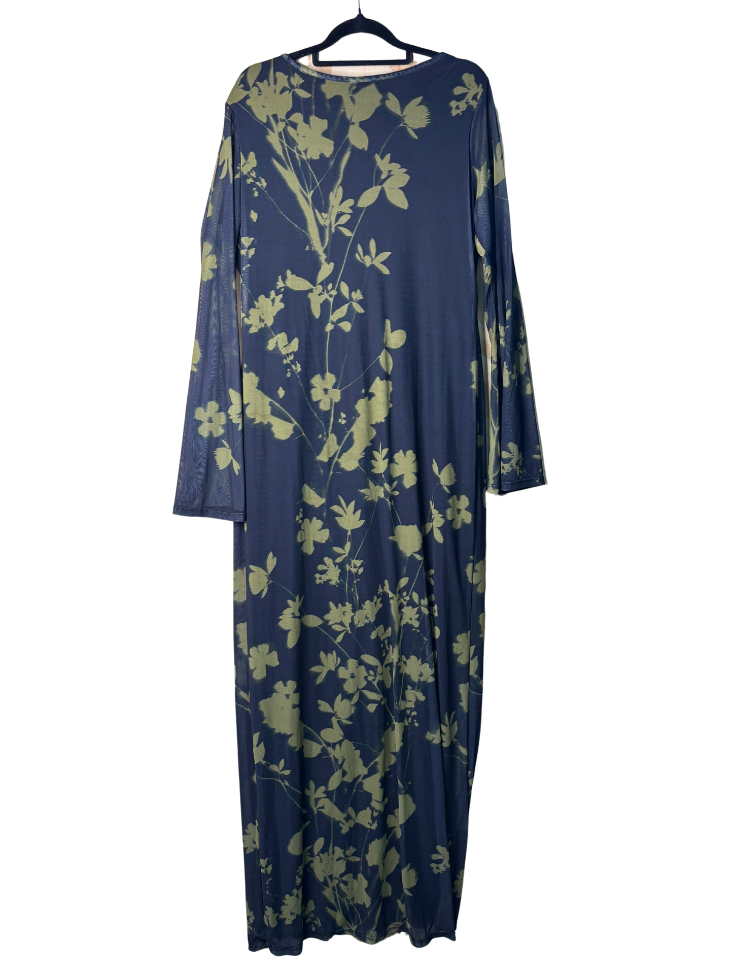 Black & Green Floral Print Mesh Long Sleeve Low Back Maxi Dress