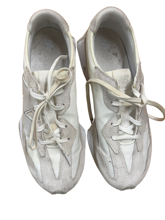 Cream & Grey Lowcut Sneakers in style '327'