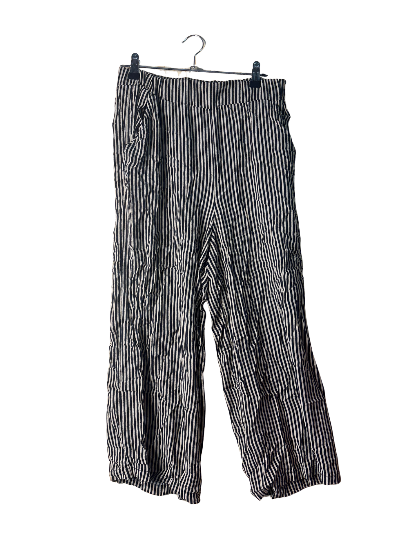Beige & Black Stripe Culotte Pants