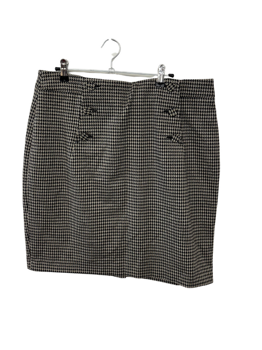 Brown, Black & Cream Houndstooth Skirt with Buttons