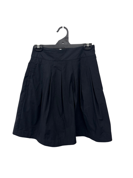 Black Knee Pleated Skirt