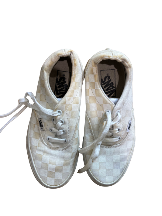 Cream & White Check Low-Cut Sneakers