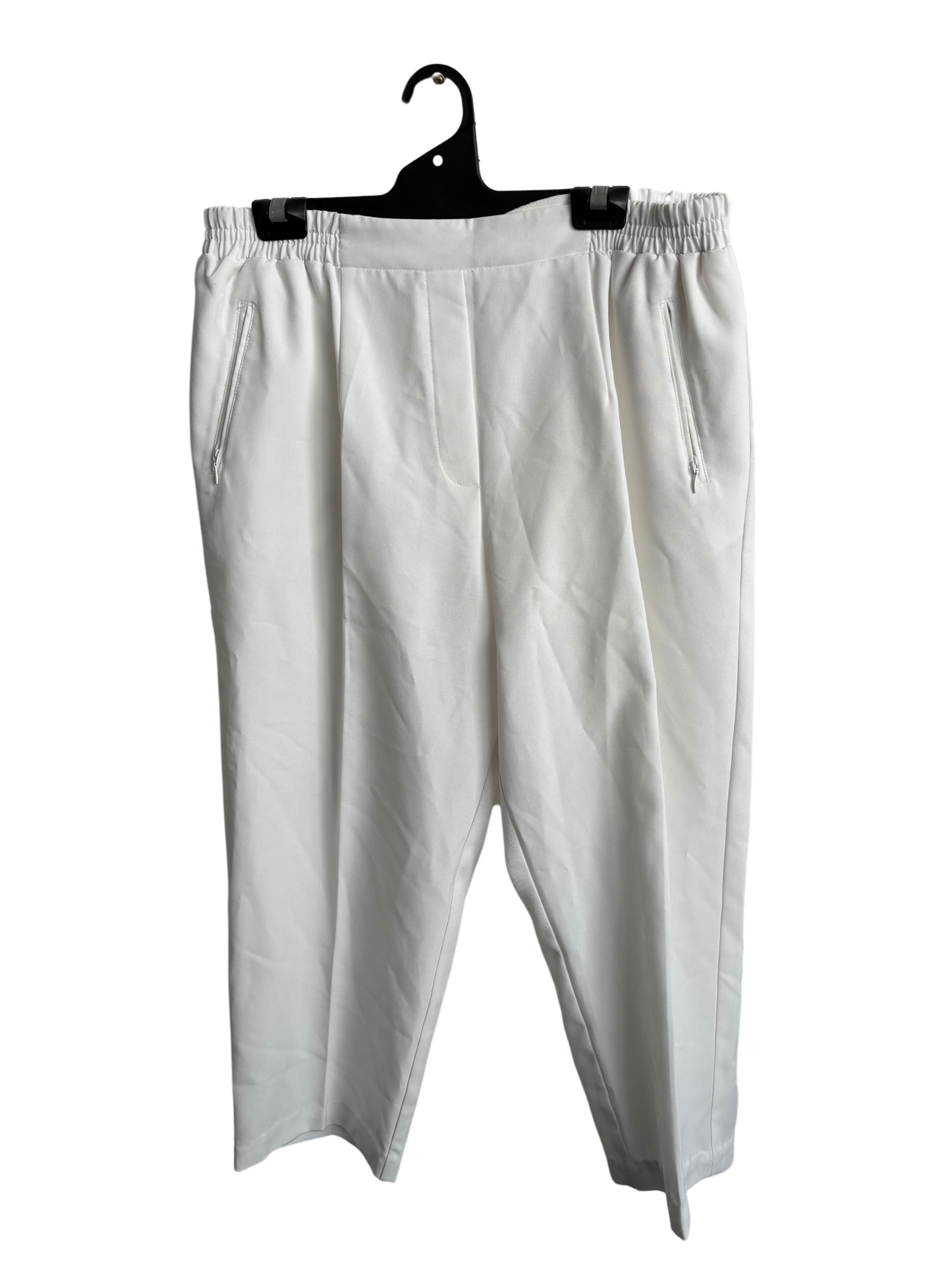 White Pants with Front Pockets + Elastic Waist