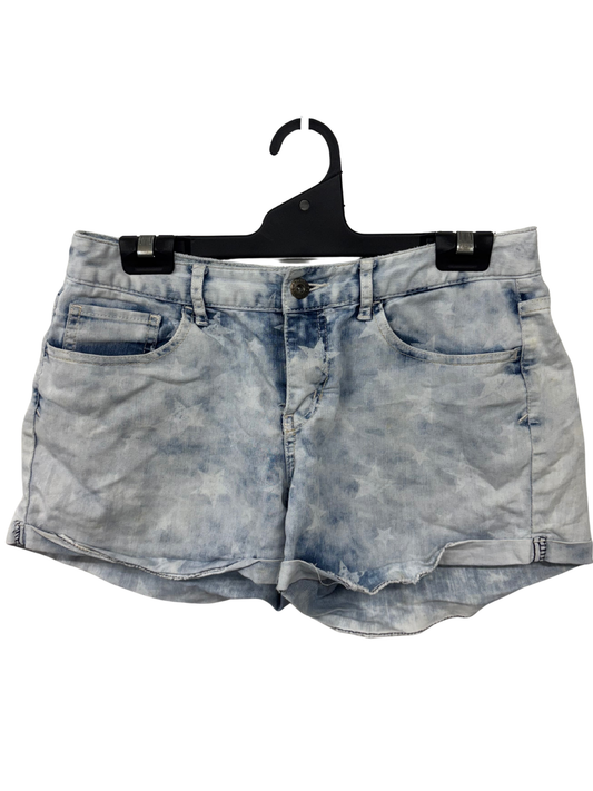 00s Blue Acid Wash Denim Chambray Star Print Low-Rise Shorts