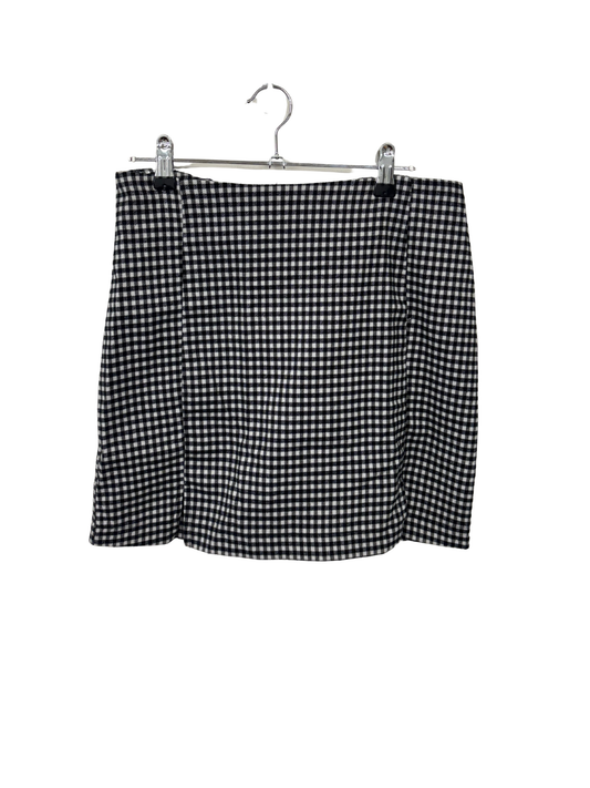 Black & White Check Short Skirt with Split