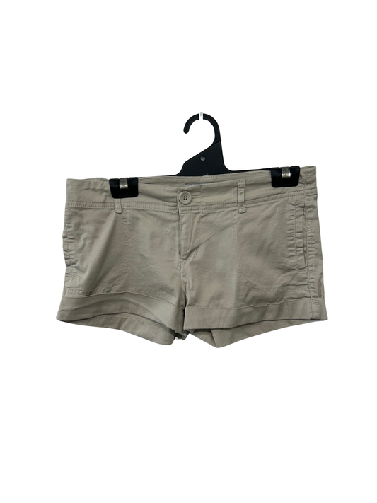 00s Beige Low Rise Shorts
