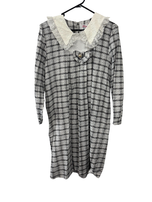 Vintage White & Black Check Long Sleeve Collared Midi Dress