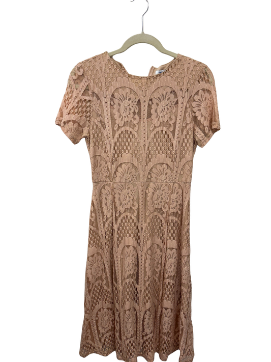 Nude/Pink Lace Short Sleeve Knee Length Dress