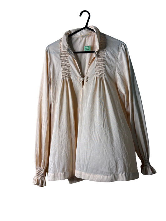Vintage Deadstock Nude/Beige Long Sleeve Top with Pankou Clasps and Smocking
