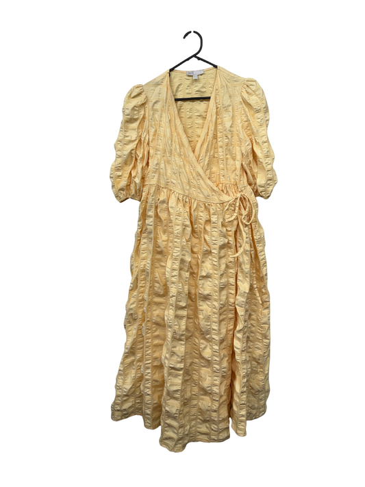 Yellow Seersucker Gingham Short Sleeve Wrap Dress