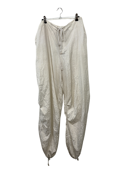 White Mid Rise Pants with Elastic Ankle