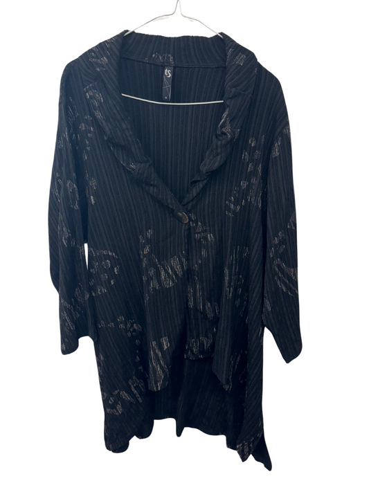 Black Textured 3/4 Sleeve Jacket