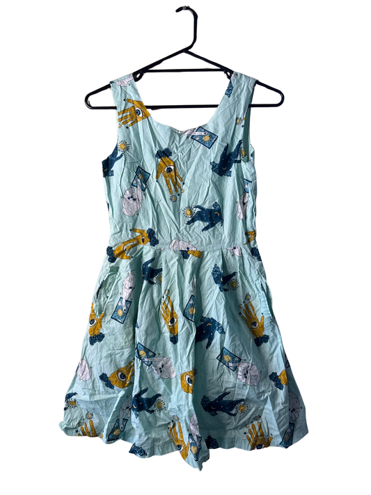 Light Green, Black, White, Yellow Tarot Print Sleeveless Short Dress