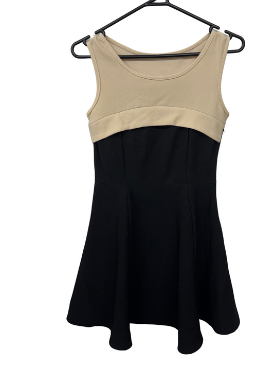 Beige & Black Sleeveless Short Dress