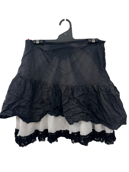 00s Black, White Lace Mesh Short Layered Skirt