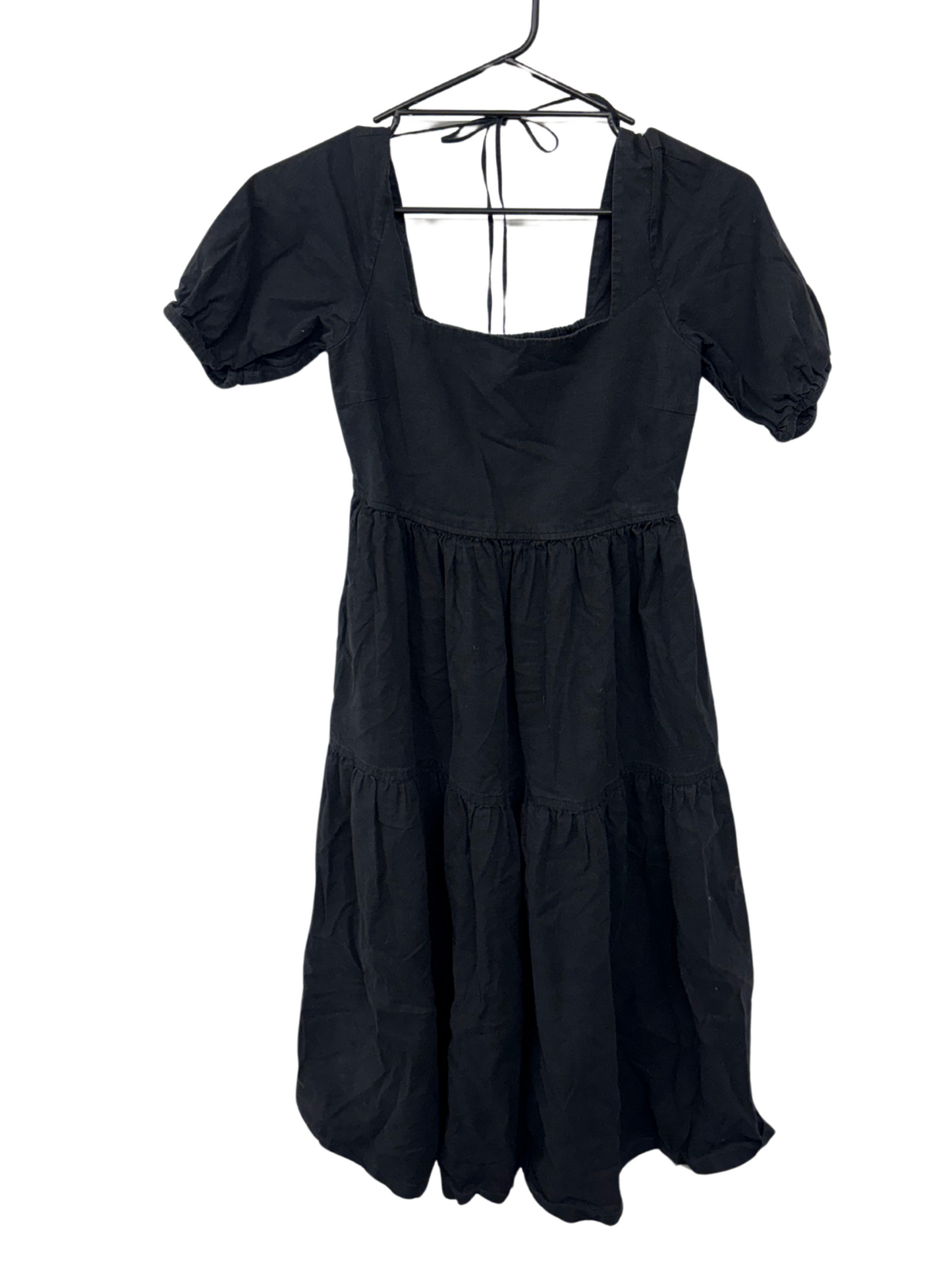 Black Short Puffy Sleeve Tiered Midi Dress