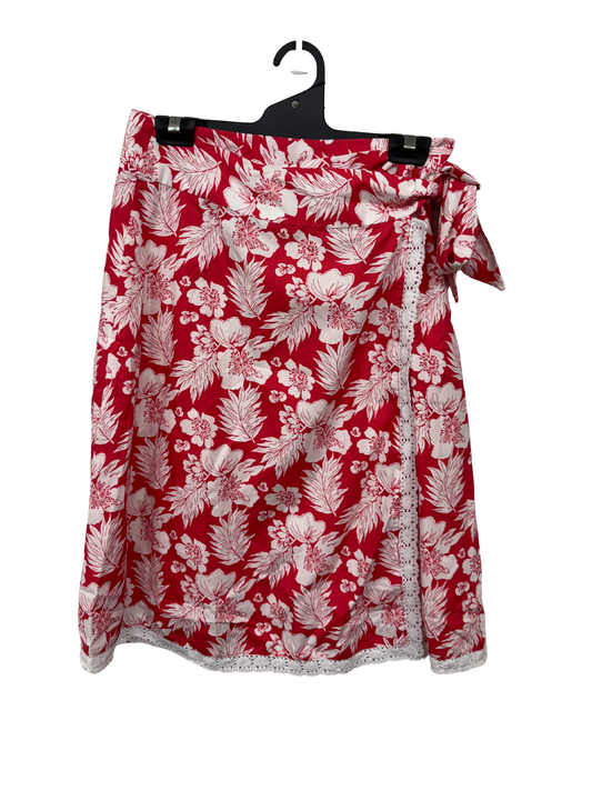 Red & White Floral Print Knee Length Wrap Skirt