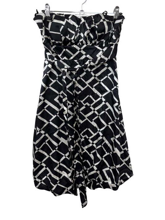Black & White Pattern Strapless Short Dress