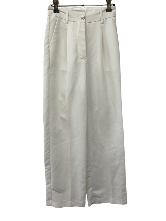 White Highwaisted Wide Leg Pants