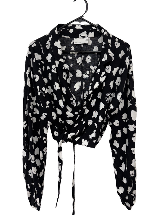 Black & White Floral Print Long Sleeve Wrap Shirt