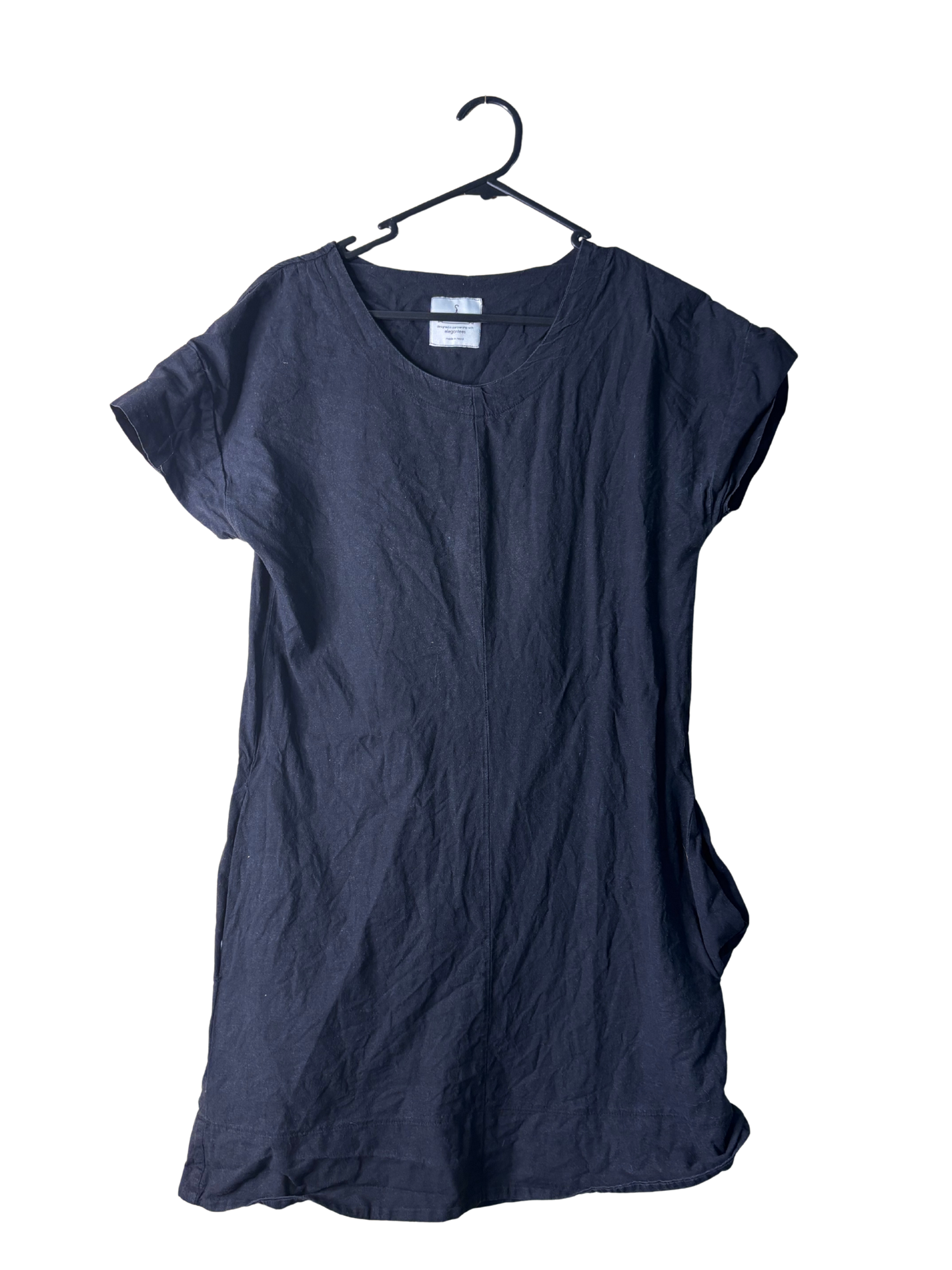 Black Short Sleeve Dress with Pockets