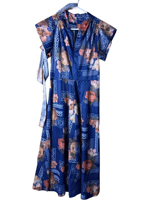Vintage Dark Blue, White, Pink Floral Print Short Sleeve Midi Dress