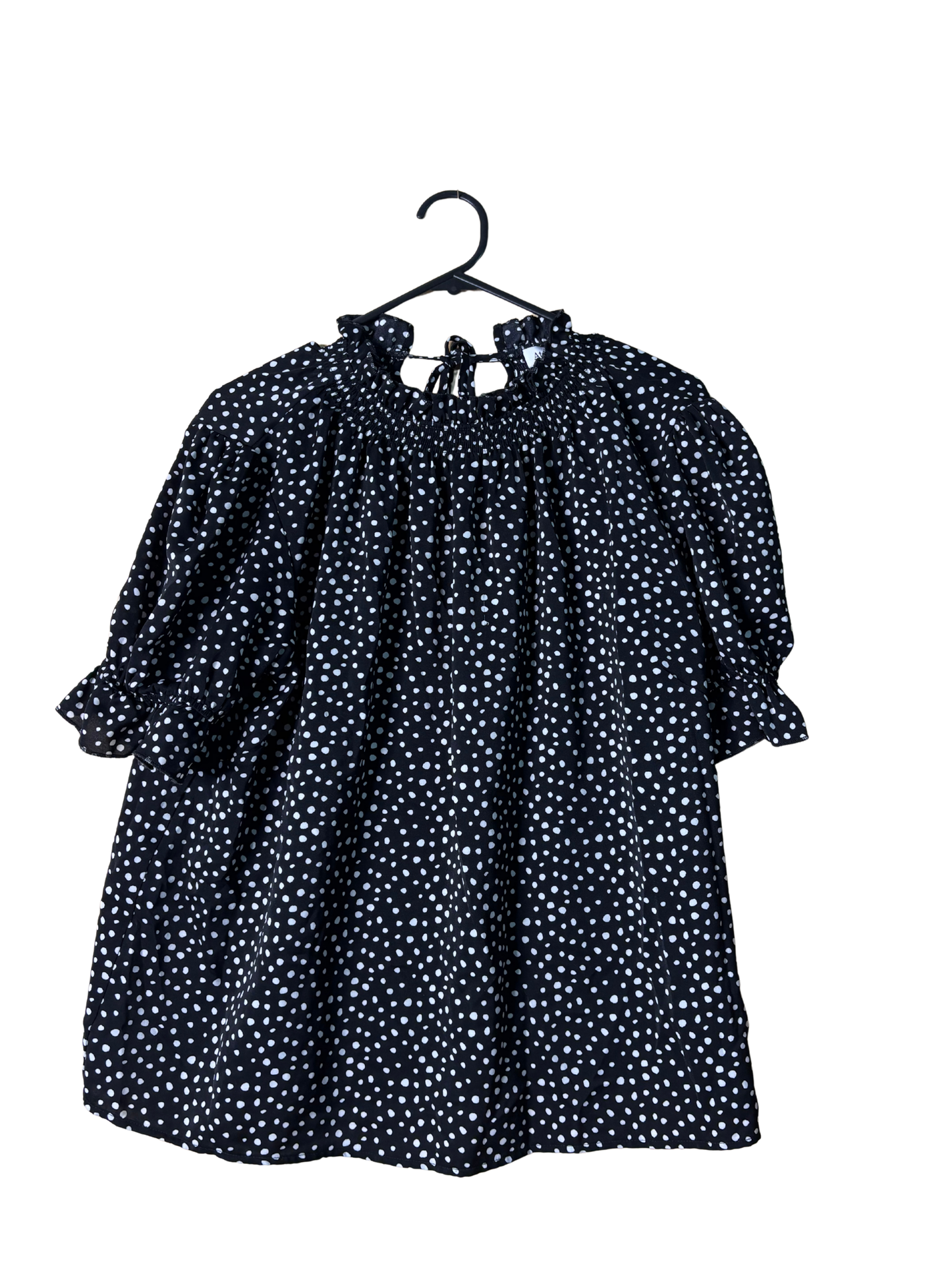 Black & White Dot Short Sleeve Top