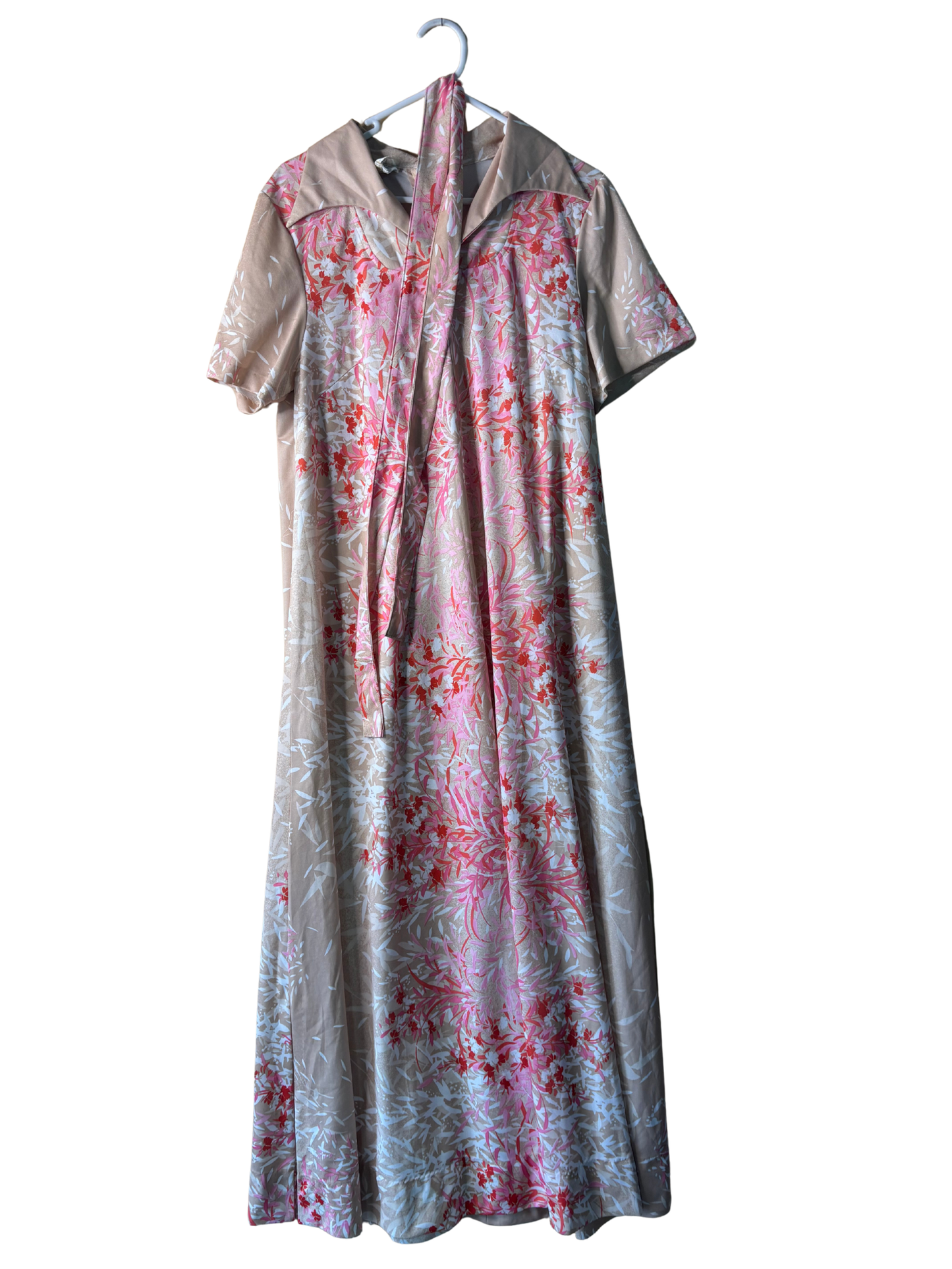 Vintage Beige, Pink, White Leaf Print Maxi Dress